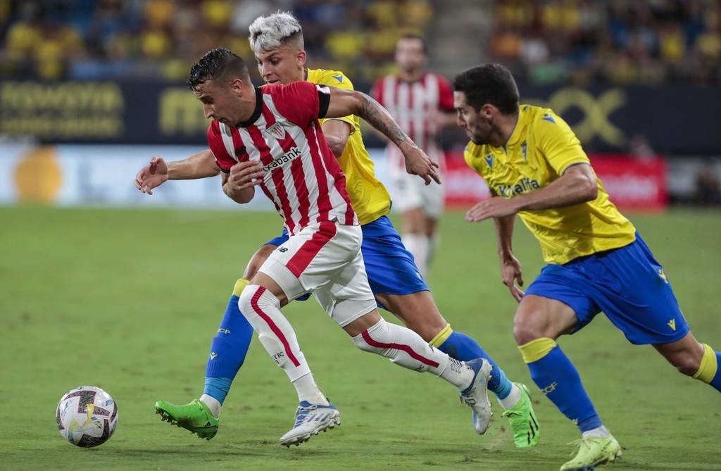 毕尔巴鄂竞技：逆境中绽放的欧冠之花